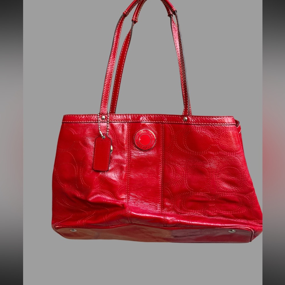 Coach Elegant Red Leather Women's Bag